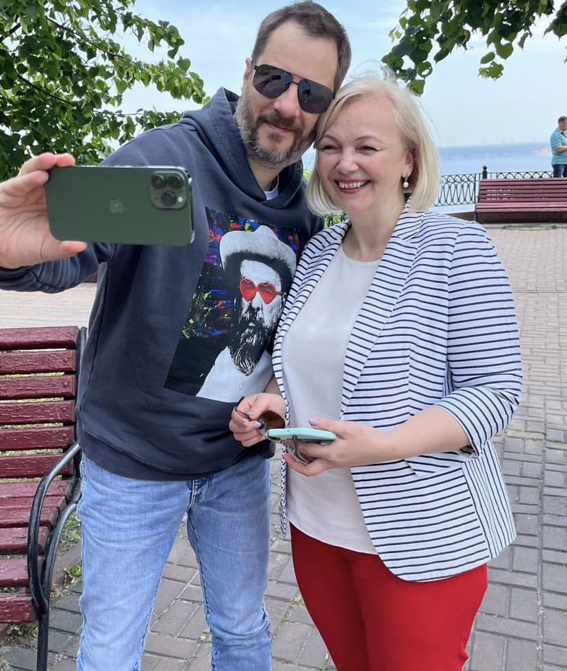 Александр Цыпкин приземлился в Ульяновске: снимает тревел-шоу и пробует местную кухню